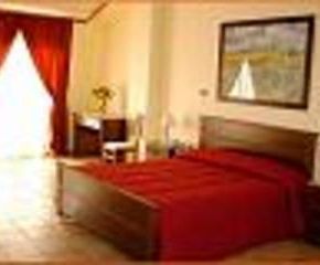 NearBy Hotel