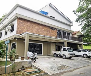 RedDoorz @ Taman Simpruk Cikarang Bekasi Indonesia
