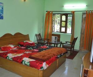 Private Room with Blissful Escape in Sahstradhara Rajpur India