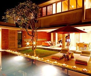 The Grove Bumbak Villa Kerobokan Indonesia