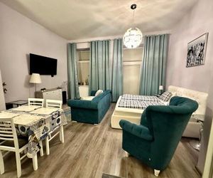 Palace Hill Kings HBO Netflix Apartment Poprad Slovakia