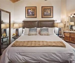 Trails Edge Lodge - Rare Ski-in Ski-out Private Home - 7BR Steamboat Springs United States