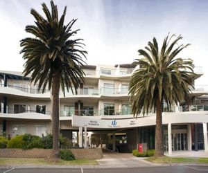 Waves Apartments Cowes Australia