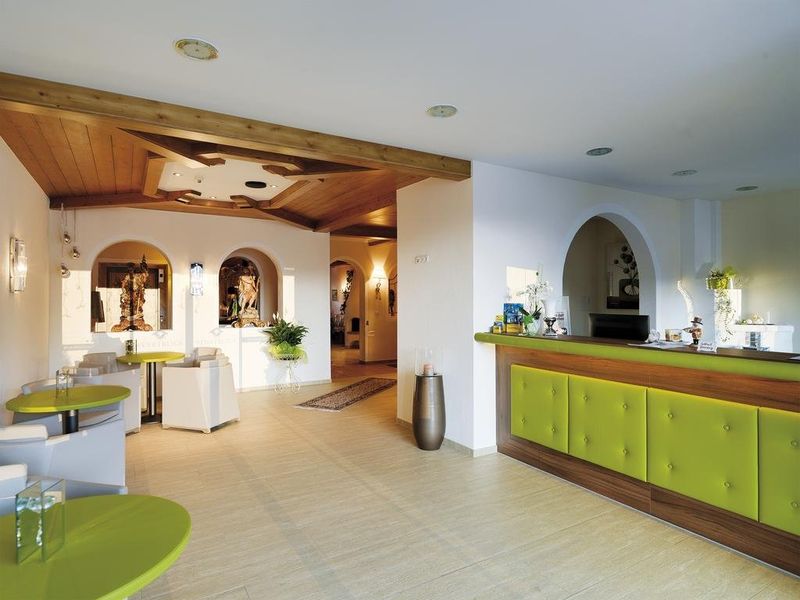 Hotel Photo 15