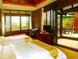 Lingxiu Impression Hotel Emei Baoguosi China