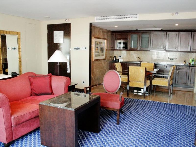 Hotel Photo 5