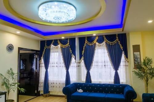 Hotel Photo 8