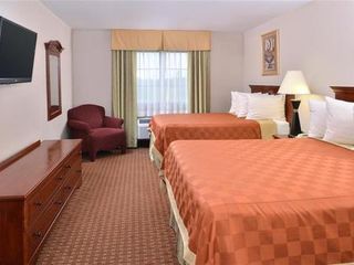 Hotel pic Americas Best Value Inn & Suites San Benito