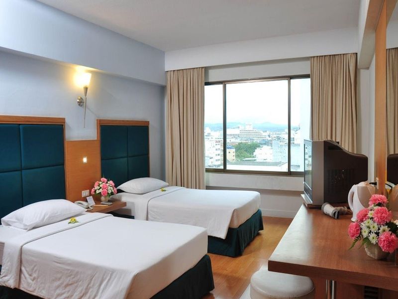 Hotel Photo 6