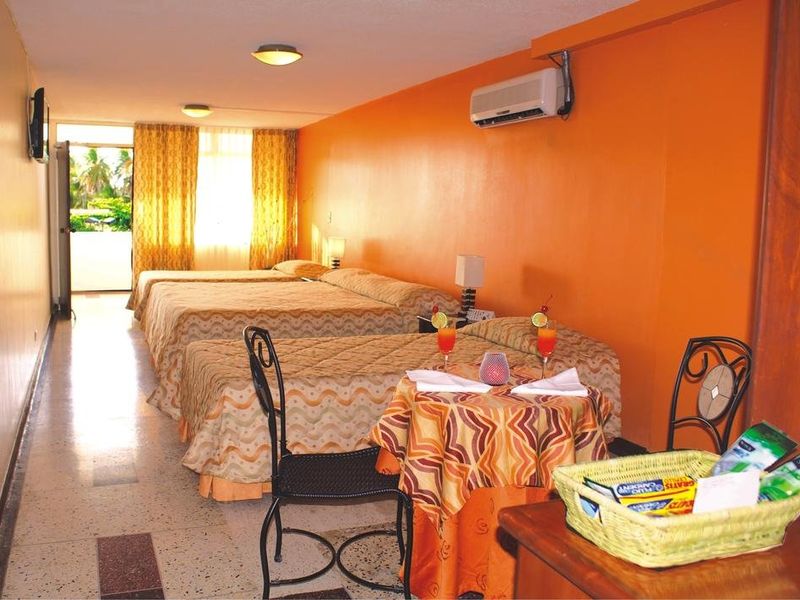 Hotel Photo 7