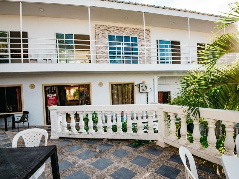 Hotel Photo 1