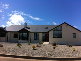 Hotel pic Kilmore Quay Castleview 1 - 5 Bedroom House