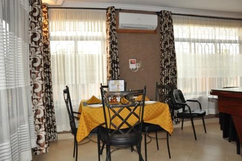Hotel Photo 13