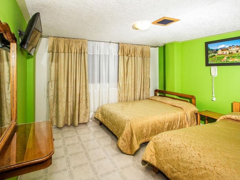 Hotel Photo 4