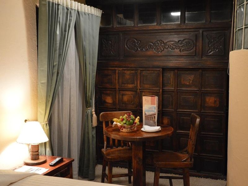 Hotel Photo 12