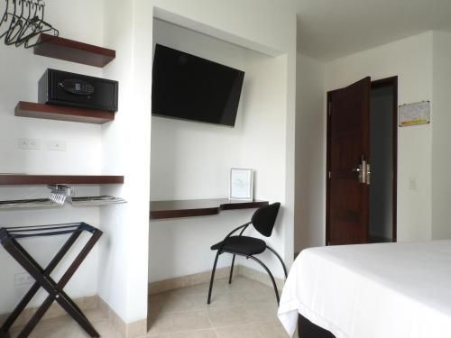 Hotel Photo 6