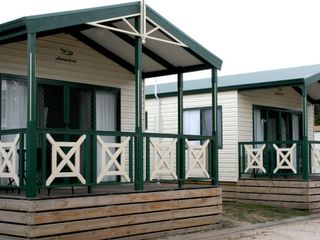 Фото отеля Geelong Surfcoast Hwy Holiday Park