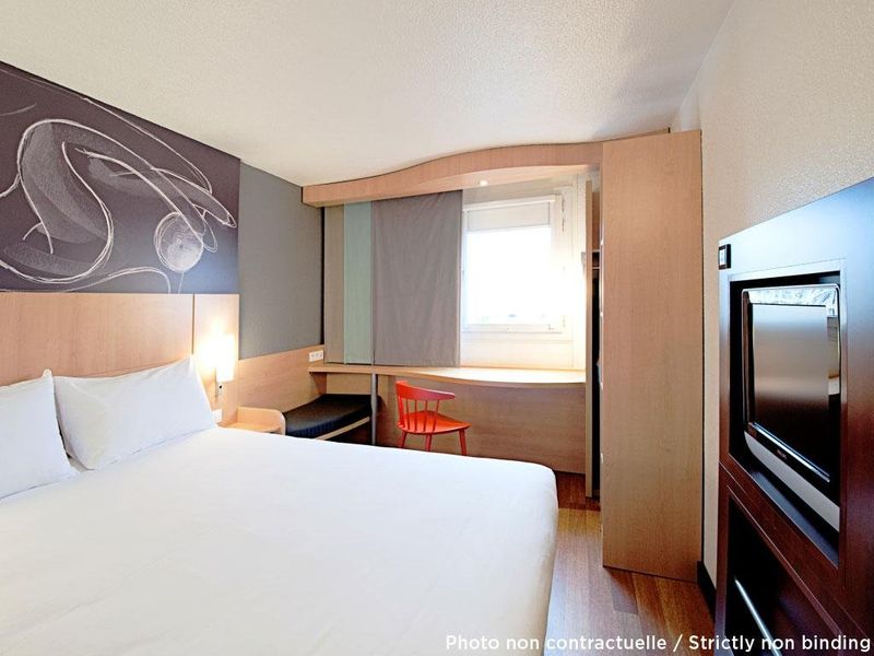 ibis Medellin