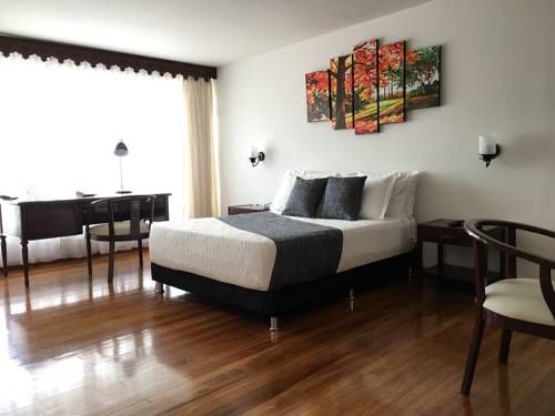 Hotel Photo 5