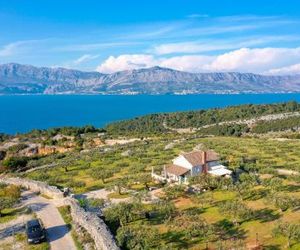 House MARINA Postira Croatia