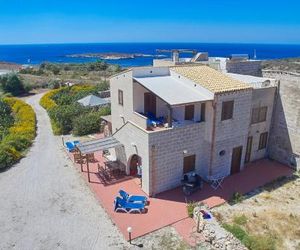 Case Canino Favignana Italy