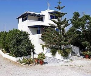 Antonis Rooms Apartments Milos Island Greece