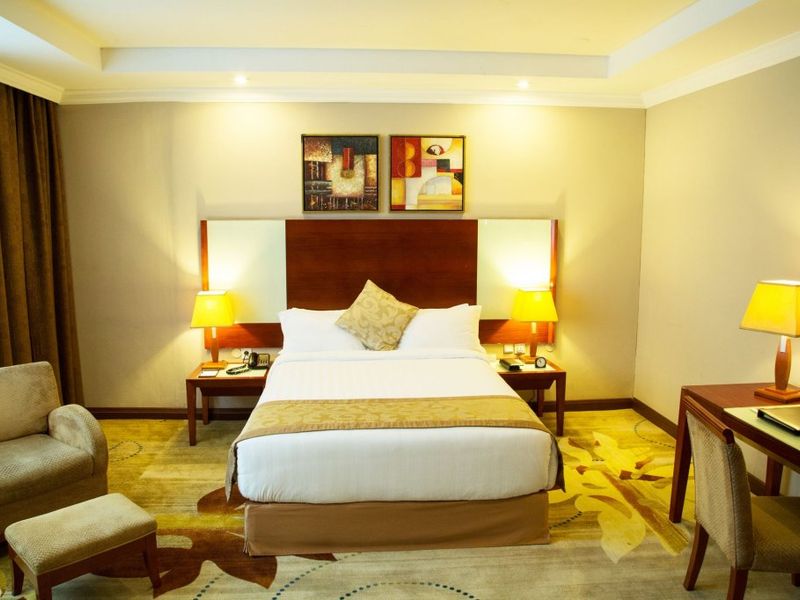 Hotel Photo 1