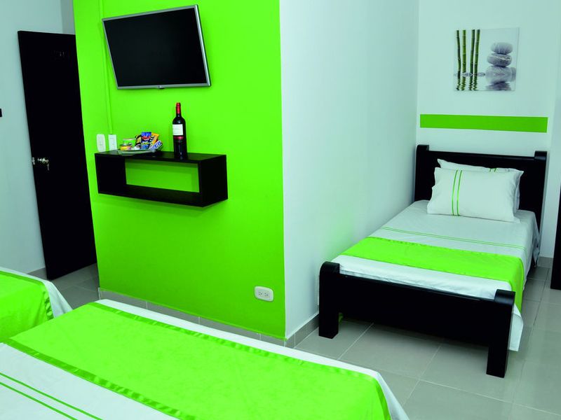 Hotel Photo 8