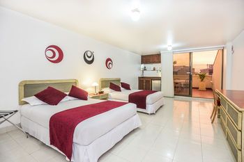 Hotel Photo 3