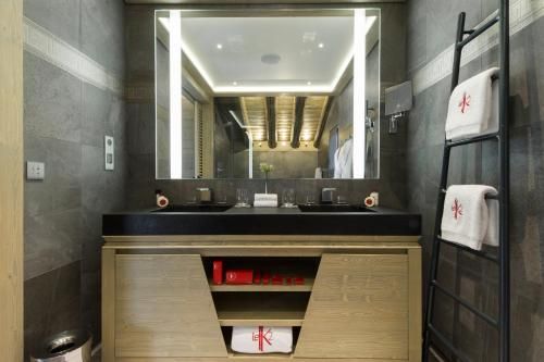 Hotel Photo 16