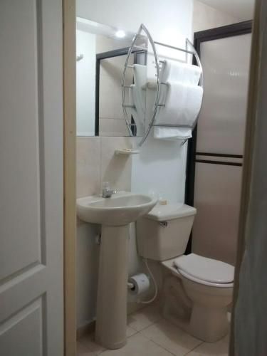 Hotel Photo 9