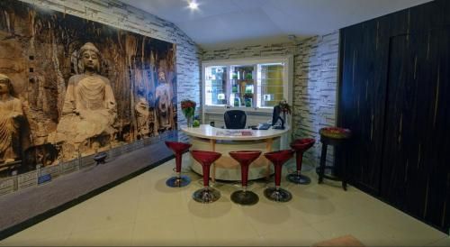 Hotel Photo 12
