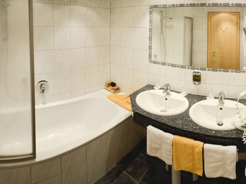 Hotel Photo 11