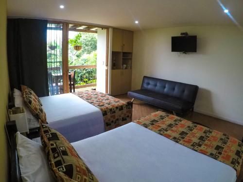Hotel Photo 6