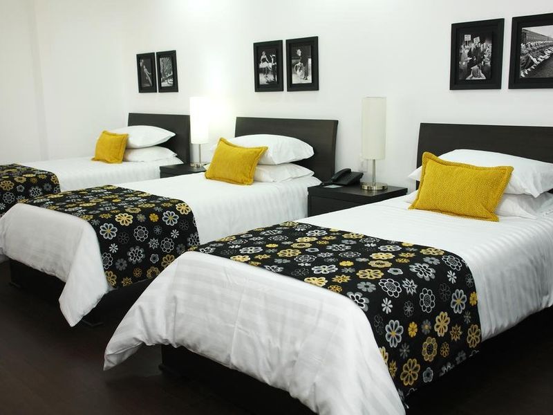 Hotel Photo 1