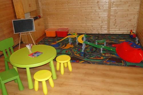 Hotel Photo 12