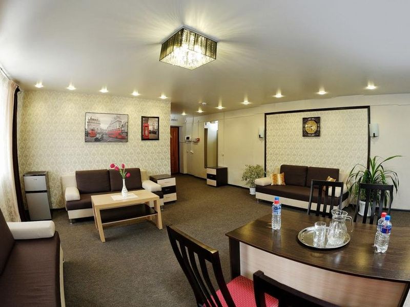 Hotel Photo 8