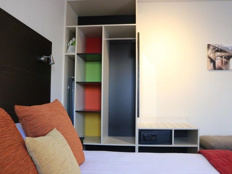 Hotel Photo 8