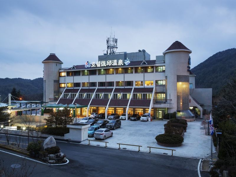Hotel Photo 8
