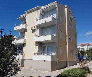 Apartments TIMI Novaglia Croatia