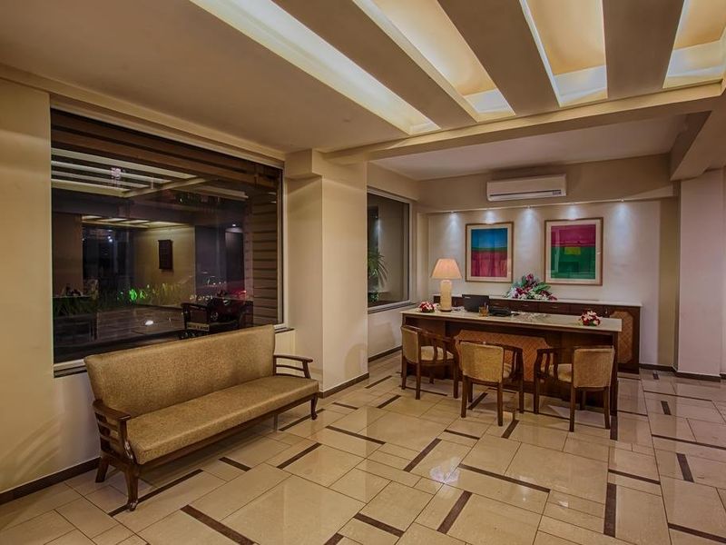 Hotel Photo 11