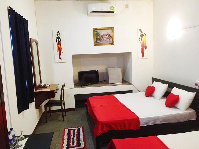 Hotel Photo 8