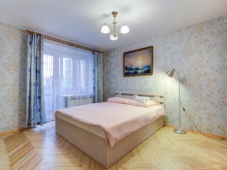 Апартаменты рядом с м. Большевиков