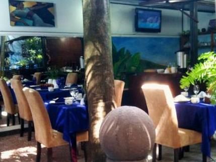 Hotel Photo 12