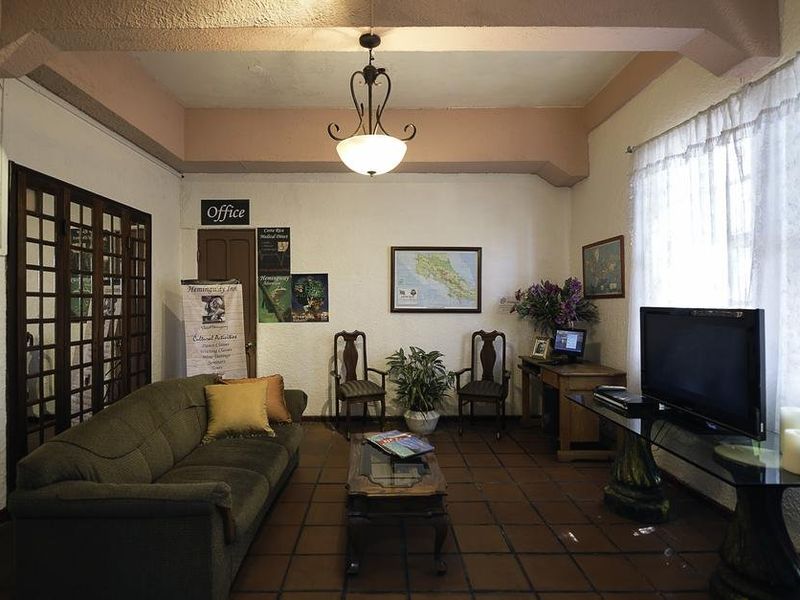 Hotel Photo 9