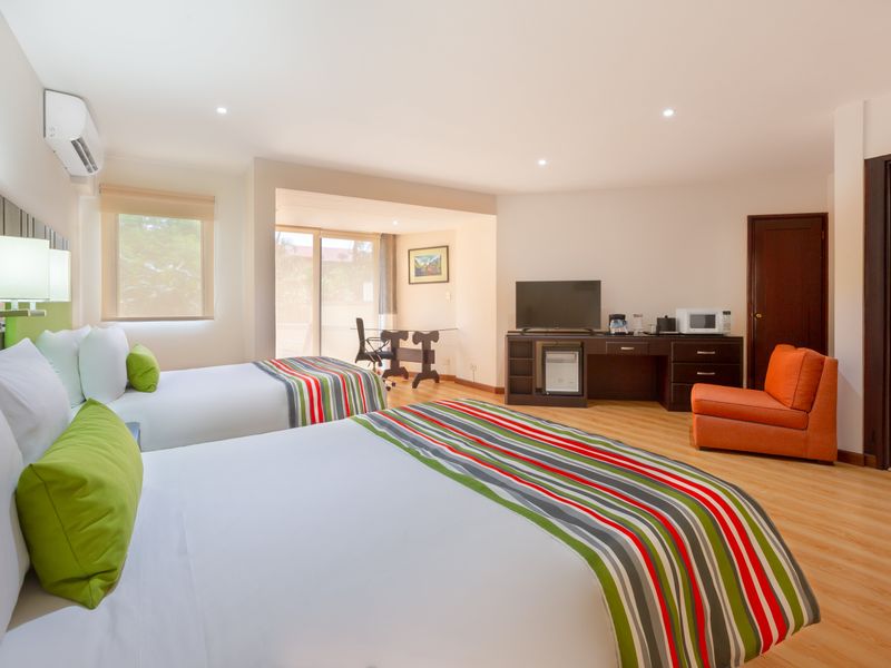 Hotel Photo 3