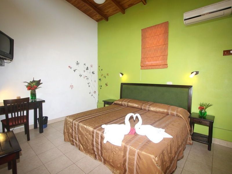Hotel Photo 6