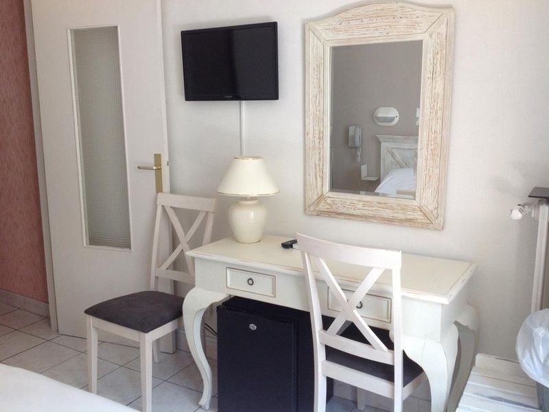 Hotel Photo 12