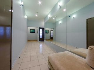 hth24 apartments on Italiyanskaya 1