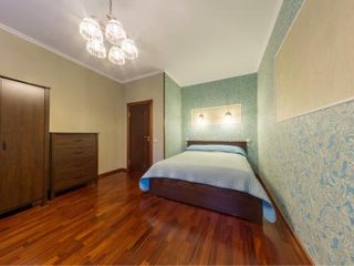 hth24 apartments on Vladimirskiy prospekt 15